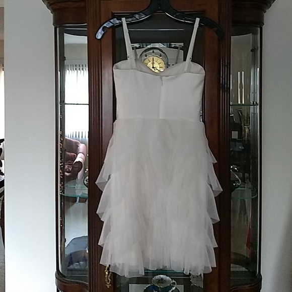 Dress - Picture 2 of 8